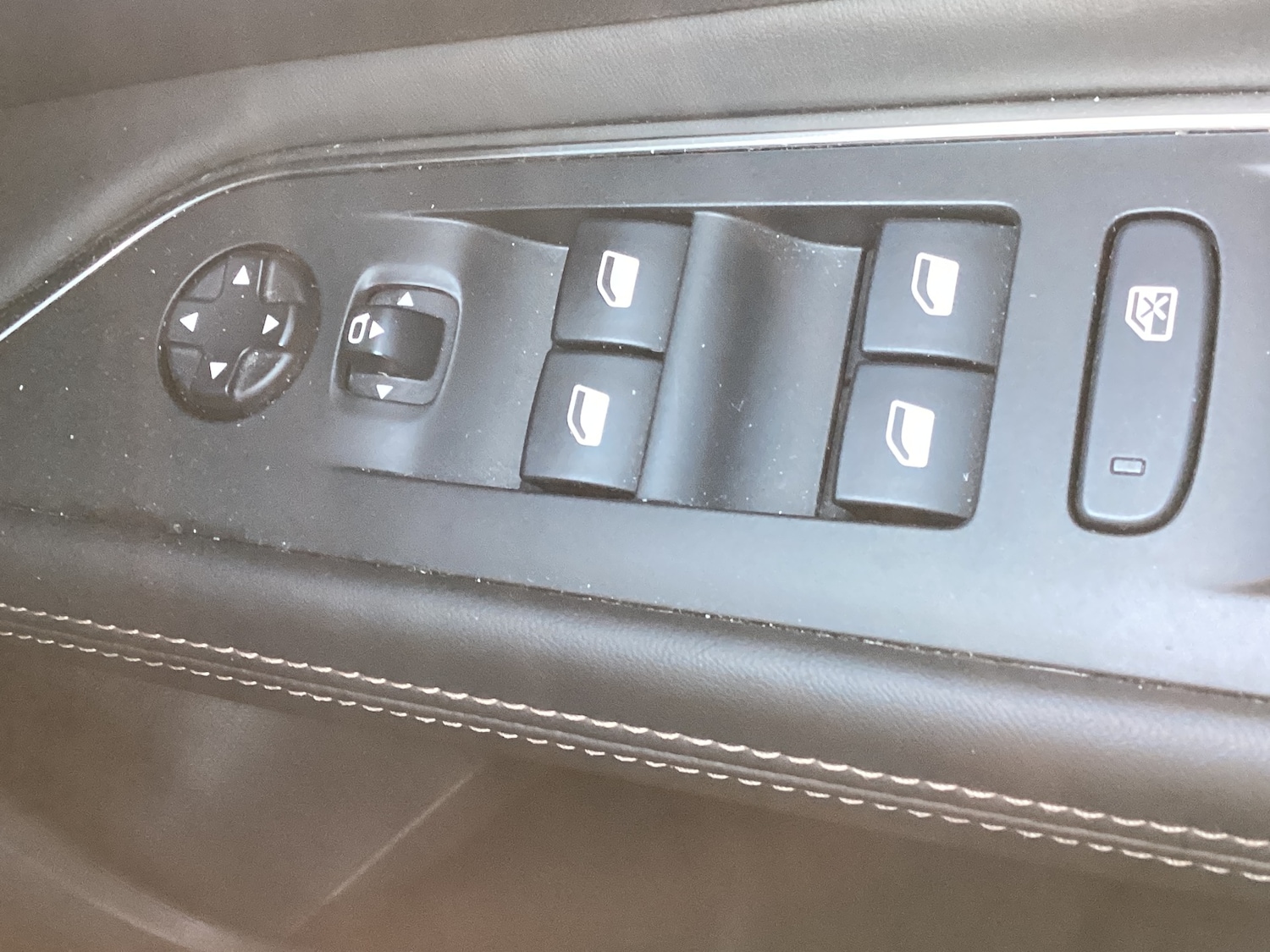 Used Peugeot 3008 2017 for sale - 77758860: Photo 14