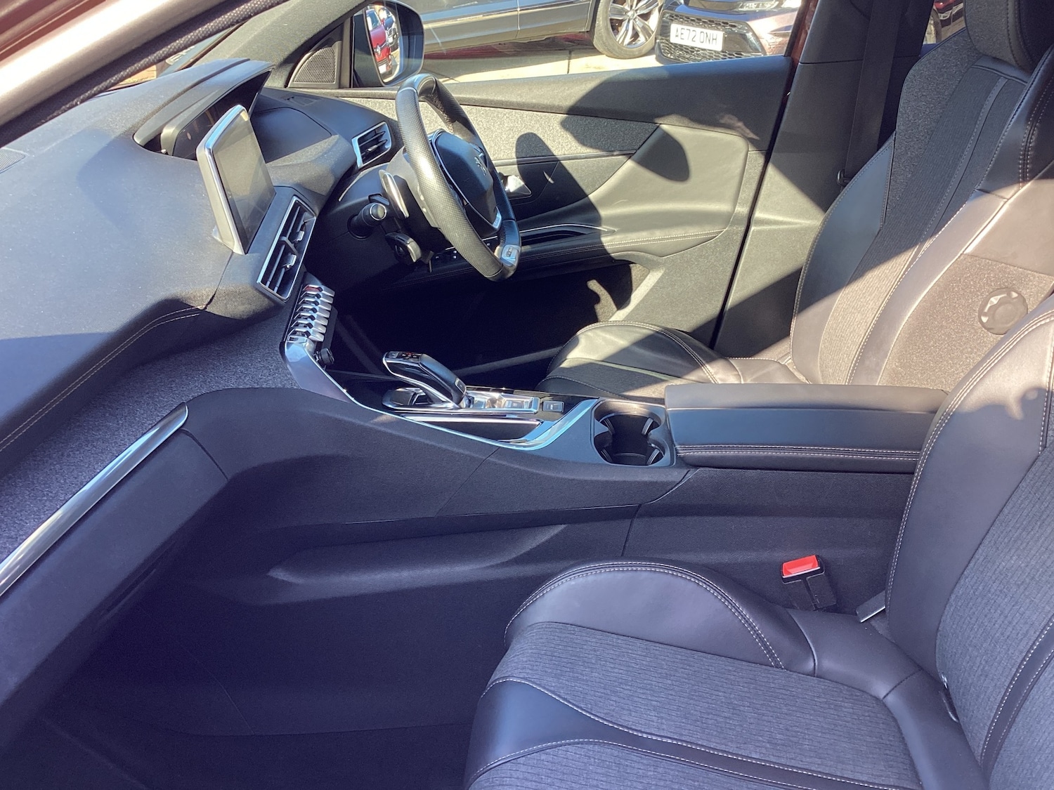 Used Peugeot 3008 2017 for sale - 77758860: Photo 4