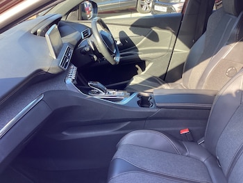 Used Peugeot 3008 2017 for sale - 77758860: Photo