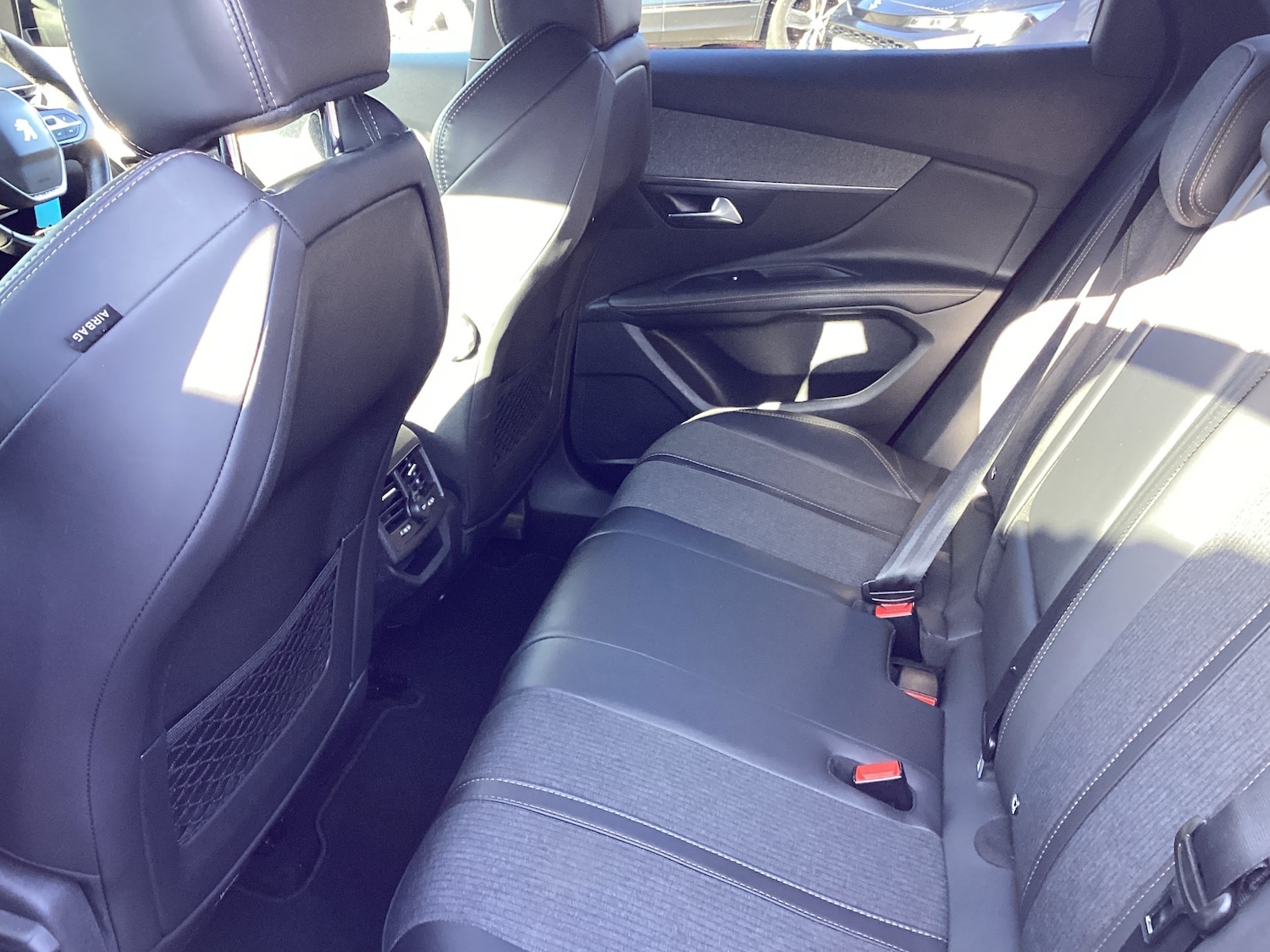 Used Peugeot 3008 2017 for sale - 77758860: Photo 5