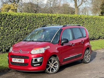 Used Citroen C3 Picasso 2017 for sale - 77557256: Photo