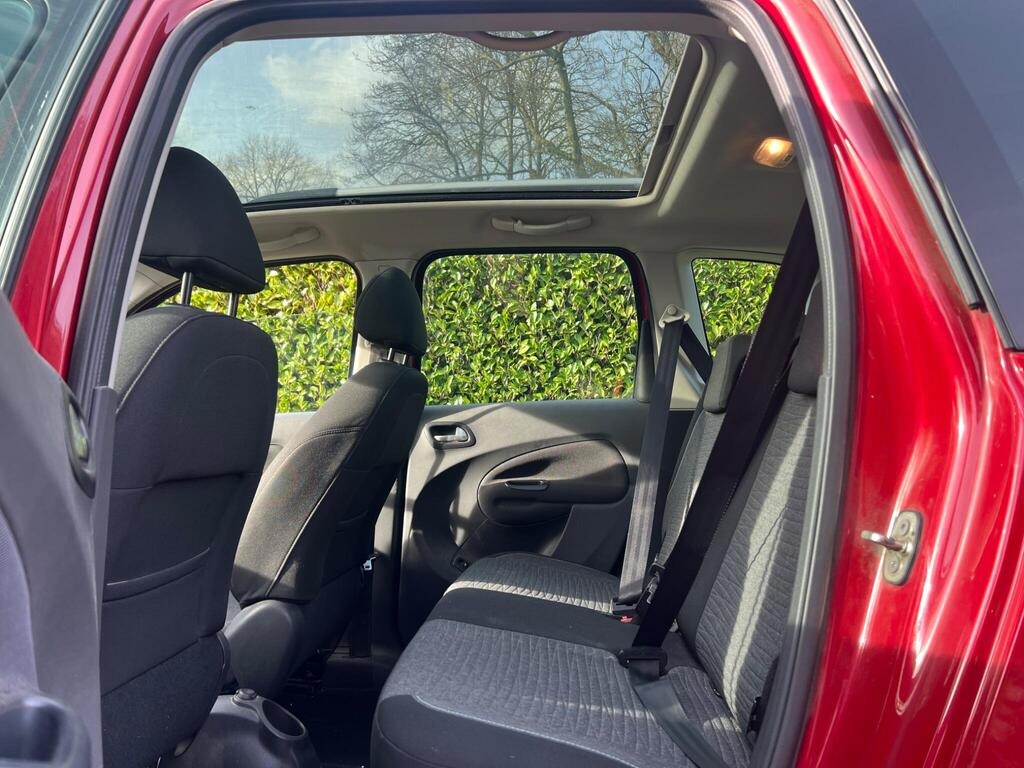 Used Citroen C3 Picasso 2017 for sale - 77557256: Photo 8