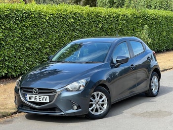 Used Mazda Mazda2 2016 for sale - 79543661: Photo