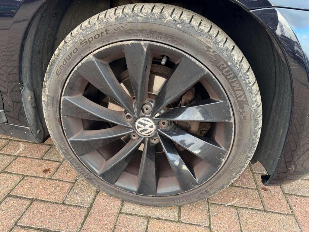 Used Volkswagen Scirocco 2013 for sale - 76405341: Photo 12