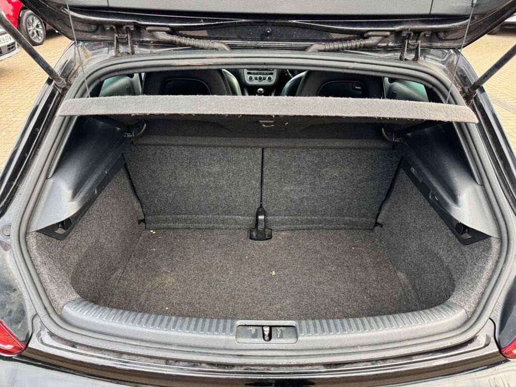 Used Volkswagen Scirocco 2013 for sale - 76405341: Photo 15