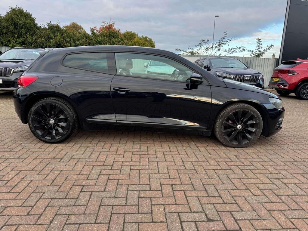 Used Volkswagen Scirocco 2013 for sale - 76405341: Photo 2