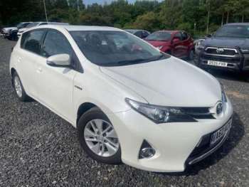 2013 (62) - 1.8 VVTi Hybrid Icon 5dr CVT Auto