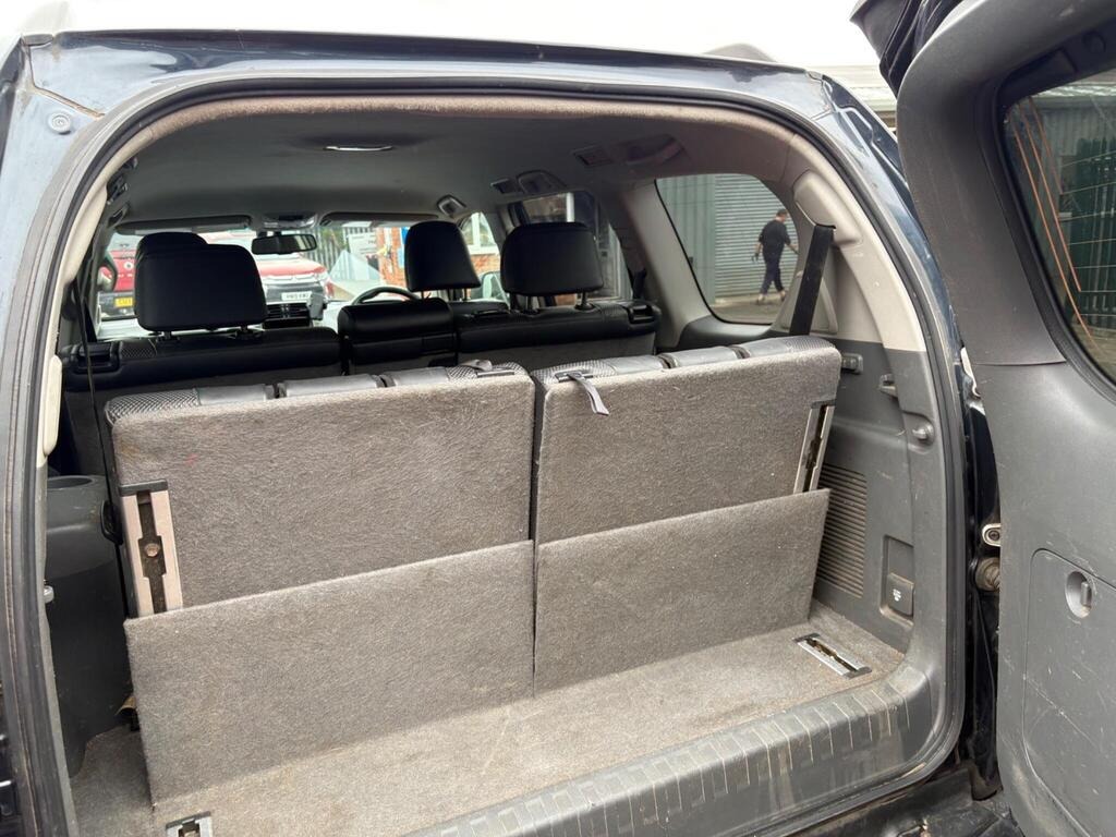 Used Toyota Land Cruiser 2012 for sale - 77128454: Photo 8