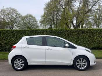 Used Toyota Yaris 2013 for sale - 74287700: Photo
