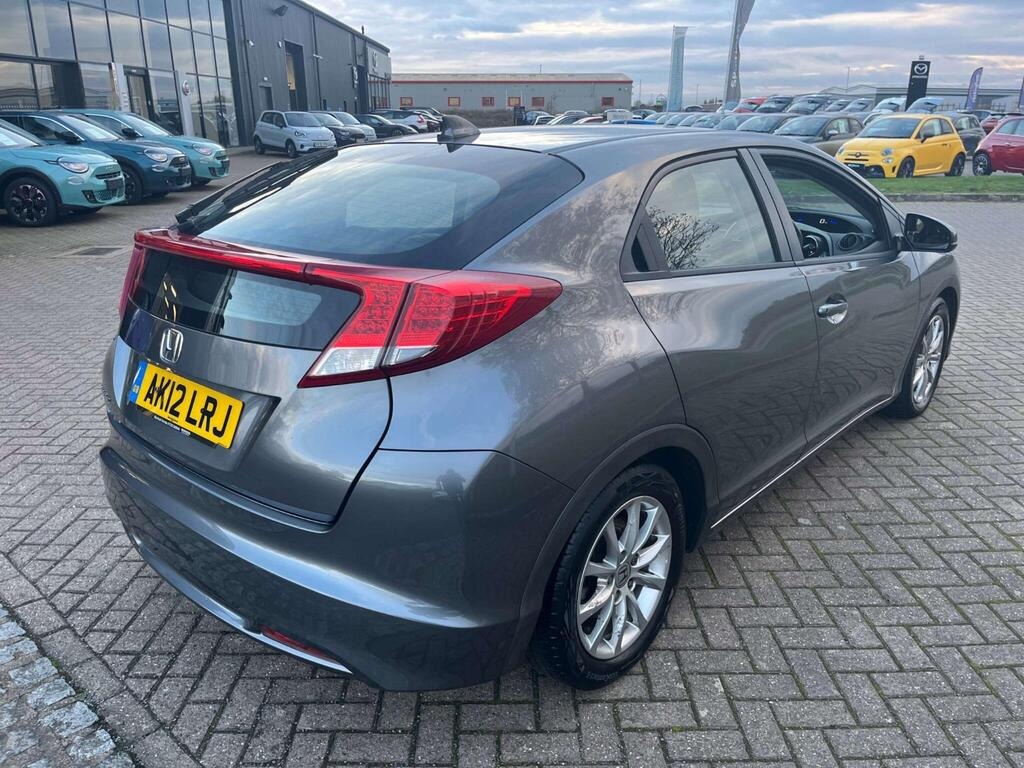 Used Honda Civic 2012 for sale - 76581168: Photo 5