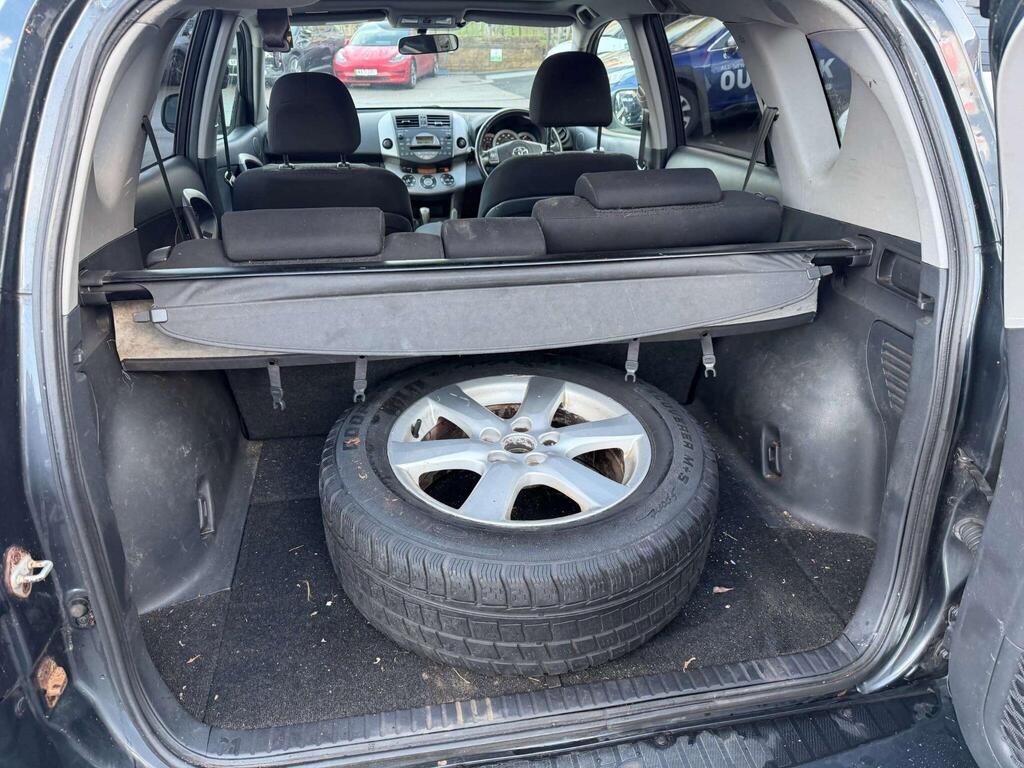 Used Toyota RAV4 2008 for sale - 76782581: Photo 8