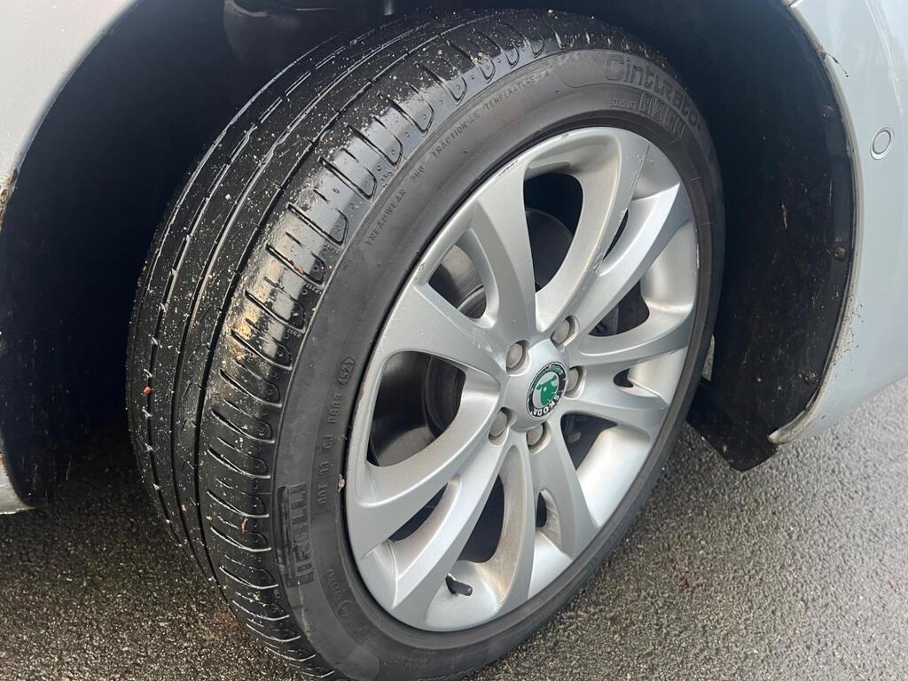 Used Skoda Superb 2009 for sale - 76735907: Photo 16