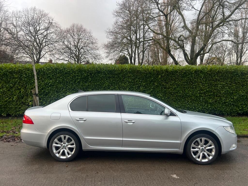 Used Skoda Superb 2009 for sale - 76735907: Photo 5