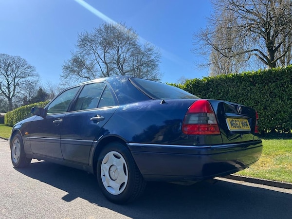 Used Mercedes-Benz C-Class 1994 for sale - 74153679: Photo 12