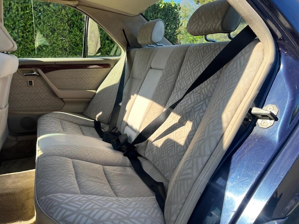 Used Mercedes-Benz C-Class 1994 for sale - 74153679: Photo 14