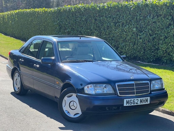 Used Mercedes-Benz C-Class 1994 for sale - 74153679: Photo 1