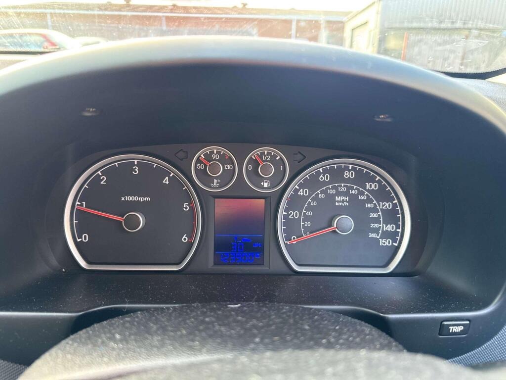 Used Hyundai i30 2011 for sale - 76470707: Photo 14