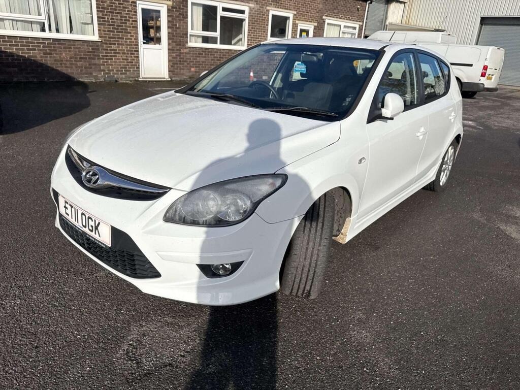 Used Hyundai i30 2011 for sale - 76470707: Photo 2