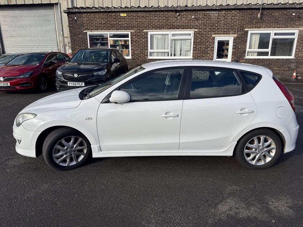 Used Hyundai i30 2011 for sale - 76470707: Photo 5