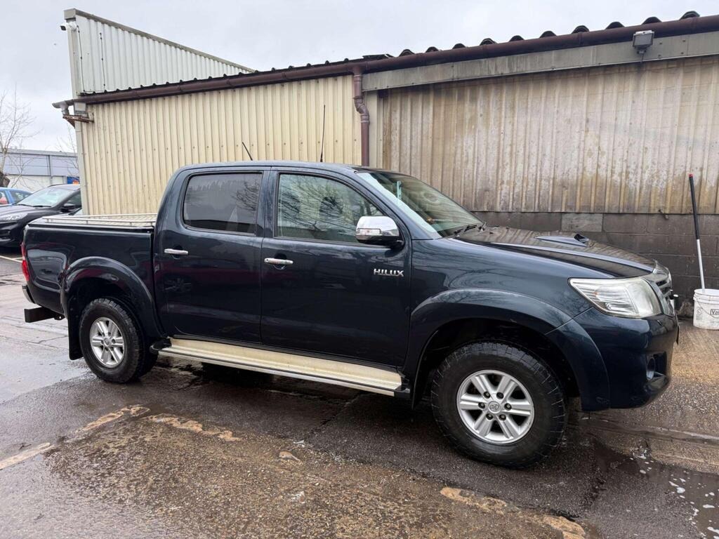 Used Toyota Hilux 2013 for sale - 77301400: Photo 12