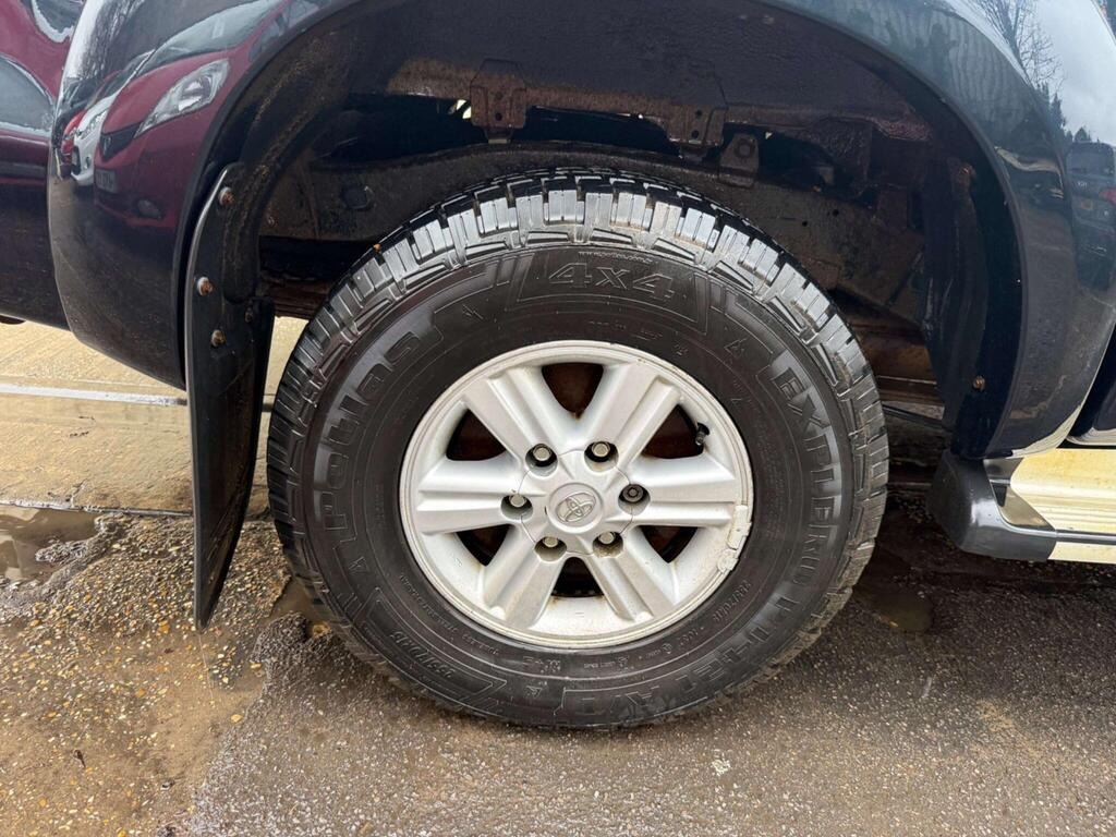 Used Toyota Hilux 2013 for sale - 77301400: Photo 18