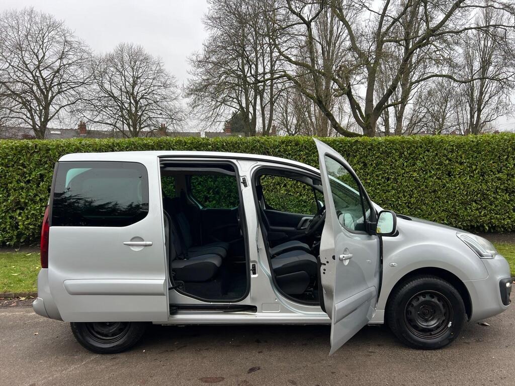 Used Peugeot Partner Tepee 2016 for sale - 77328909: Photo 17