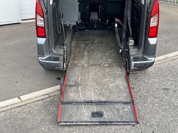 Used Peugeot Partner Tepee 2016 for sale - 76019395: Photo