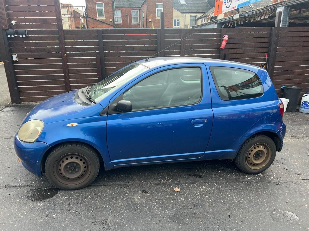 Used Toyota Yaris 2003 for sale - 76664658: Photo 13