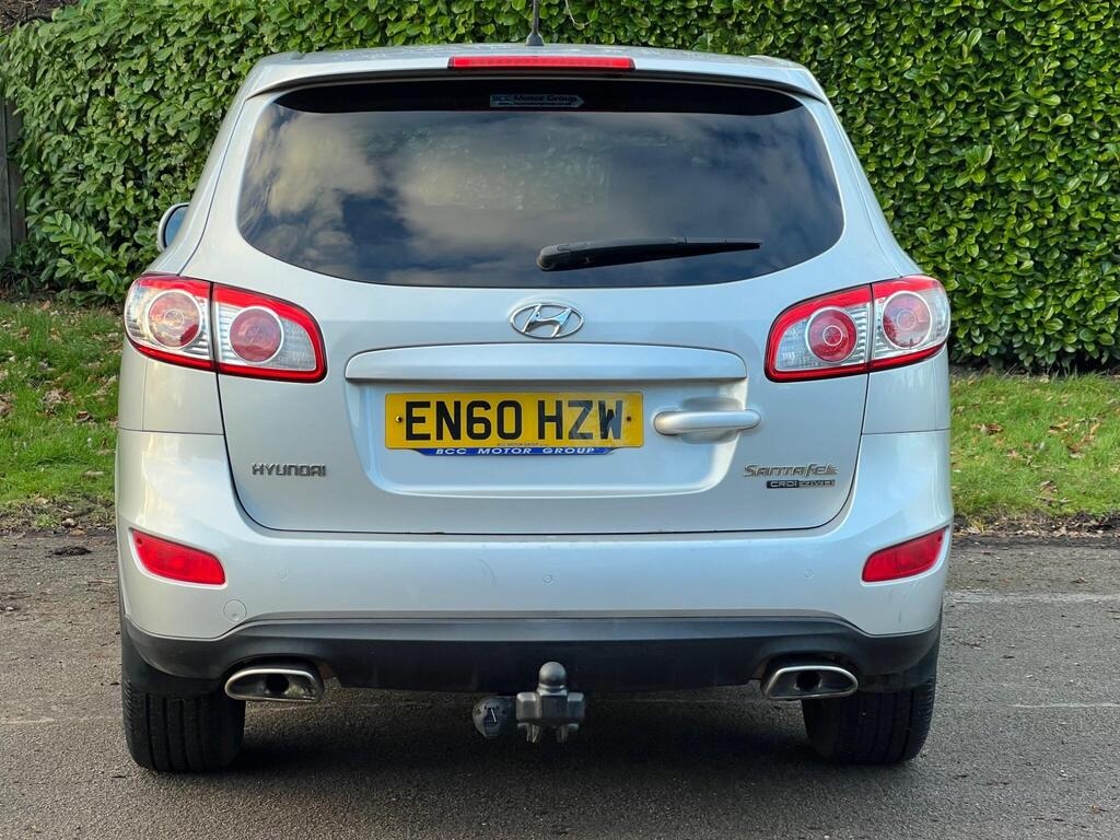 Used Hyundai Santa Fe 2011 for sale - 76878004: Photo 10