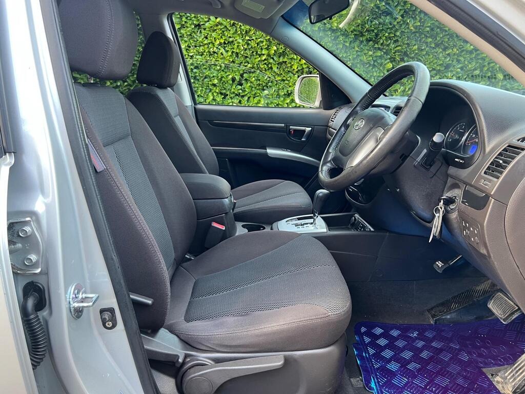 Used Hyundai Santa Fe 2011 for sale - 76878004: Photo 12