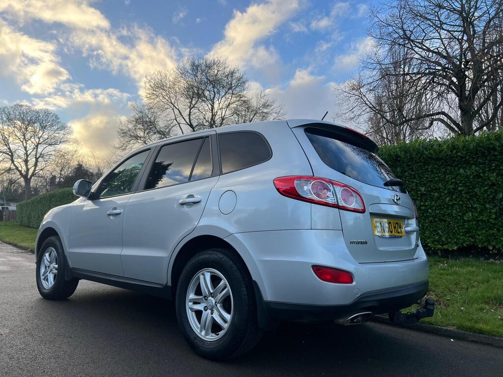 Used Hyundai Santa Fe 2011 for sale - 76878004: Photo 4