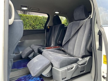 Used Toyota Estima 2011 for sale - 78457408: Photo