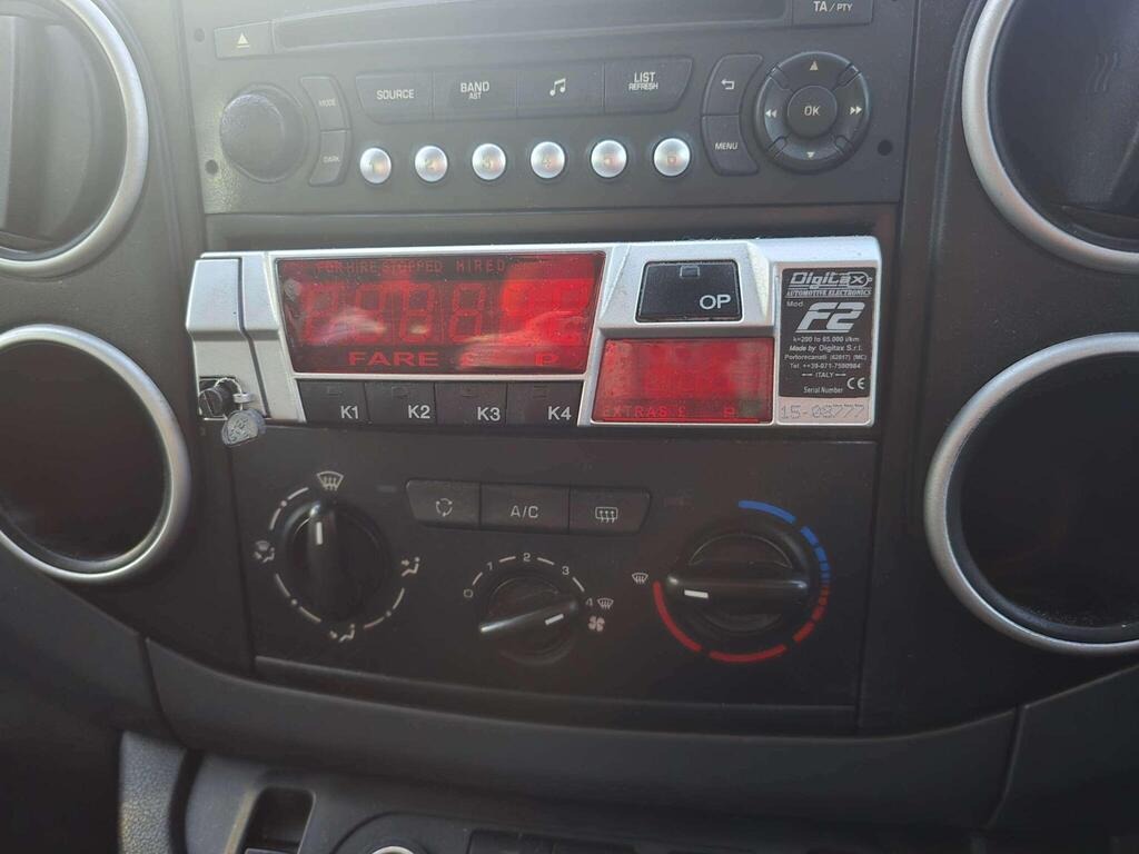 Used Peugeot Partner Tepee 2015 for sale - 77303831: Photo 18