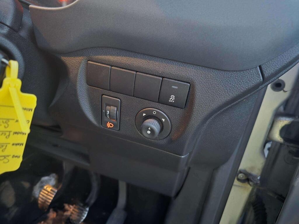 Used Peugeot Partner Tepee 2015 for sale - 77303831: Photo 19