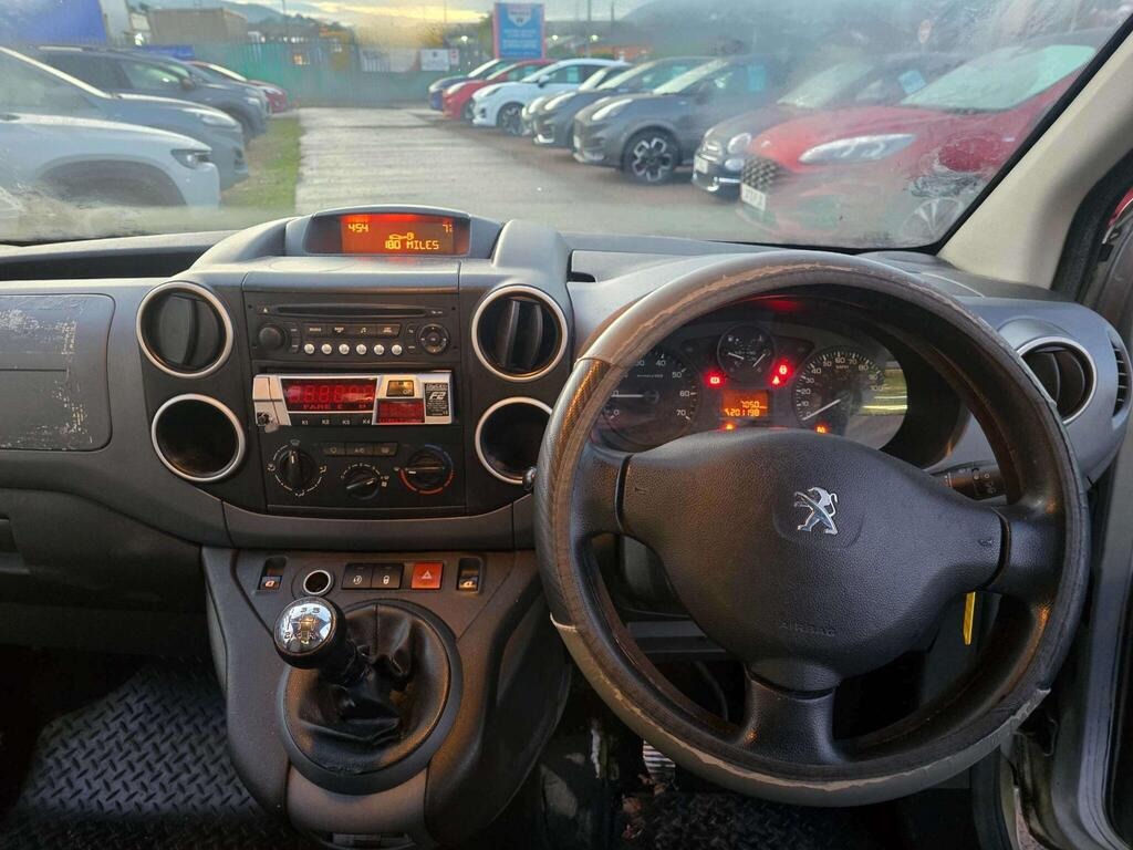 Used Peugeot Partner Tepee 2015 for sale - 77303831: Photo 5