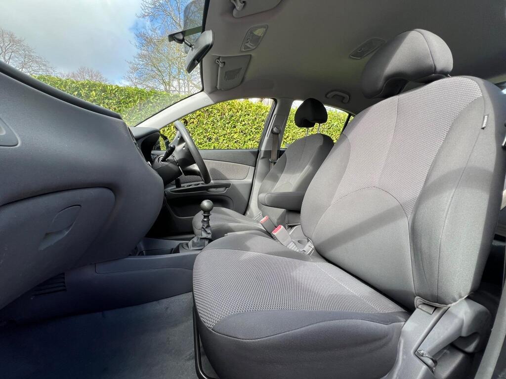 Used Kia Rio 2011 for sale - 77831844: Photo 9