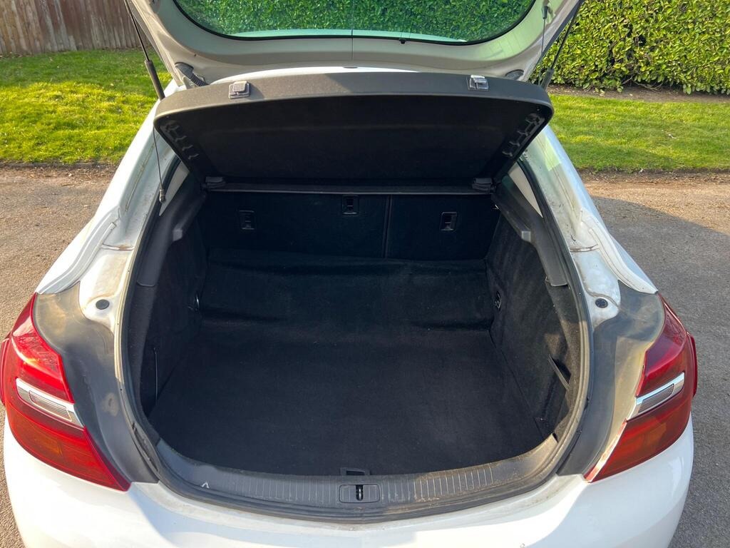 Used Vauxhall Insignia 2014 for sale - 77975735: Photo 16