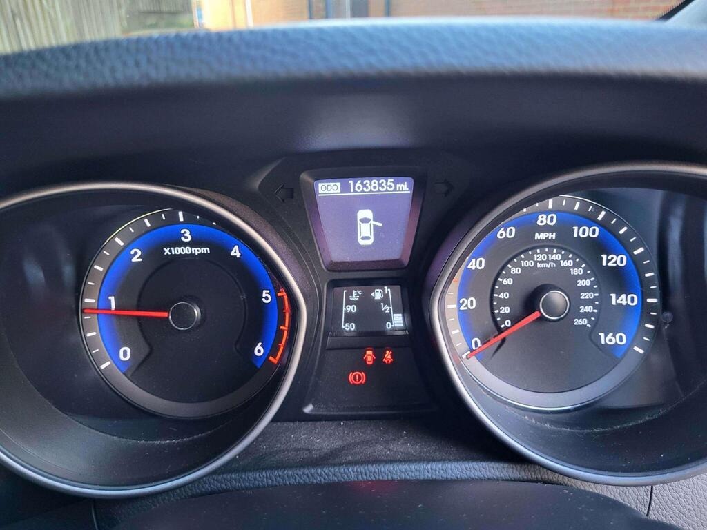 Used Hyundai i30 2015 for sale - 77988608: Photo 14