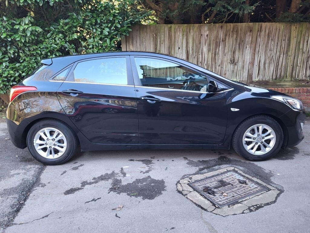 Used Hyundai i30 2015 for sale - 77988608: Photo 3