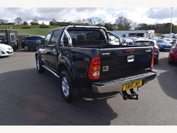 Used Toyota Hilux 2010 for sale - 78328602: Photo