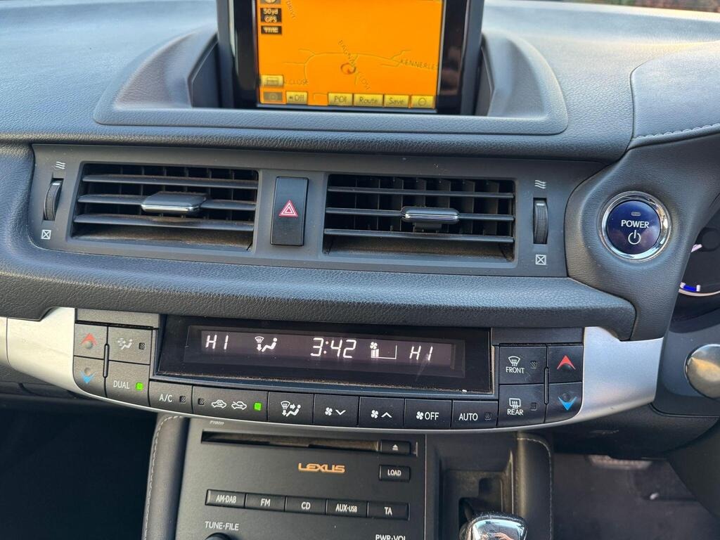 Used Lexus CT 2011 for sale - 76579769: Photo 16