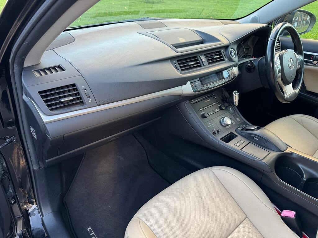 Used Lexus CT 2011 for sale - 76579769: Photo 17