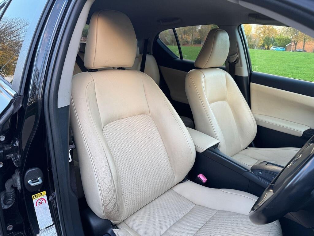 Used Lexus CT 2011 for sale - 76579769: Photo 5