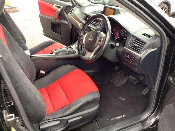 Used Lexus CT 2011 for sale - 76274350: Photo 3