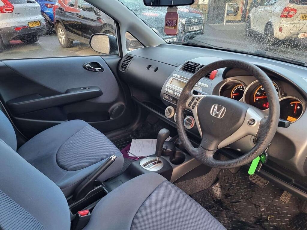 Used Honda Jazz 2005 for sale - 77140407: Photo 7