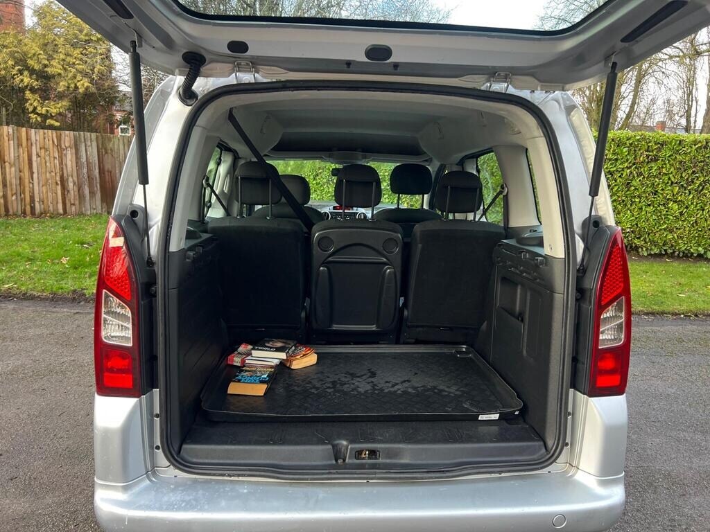 Used Peugeot Partner Tepee 2015 for sale - 77688616: Photo 9