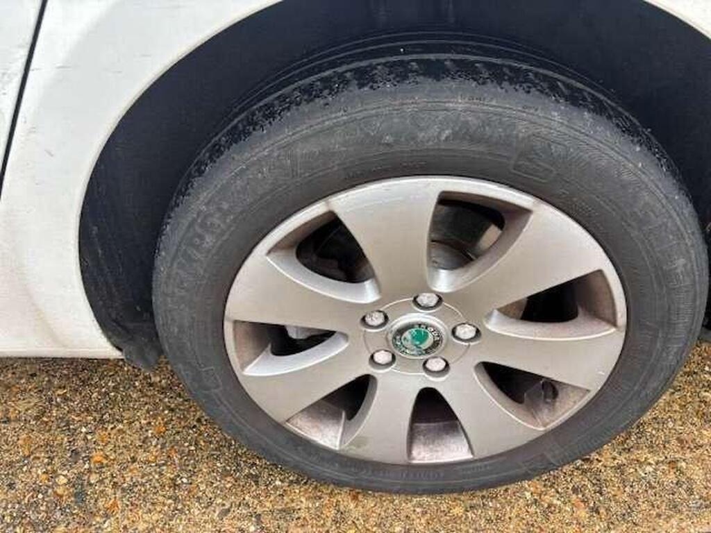 Used Skoda Superb 2012 for sale - 76582919: Photo 12