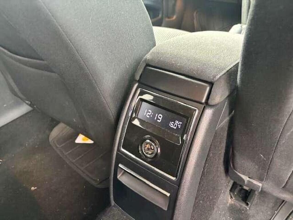 Used Skoda Superb 2012 for sale - 76582919: Photo 14