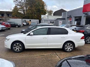 Used Skoda Superb 2012 for sale - 76582919: Photo