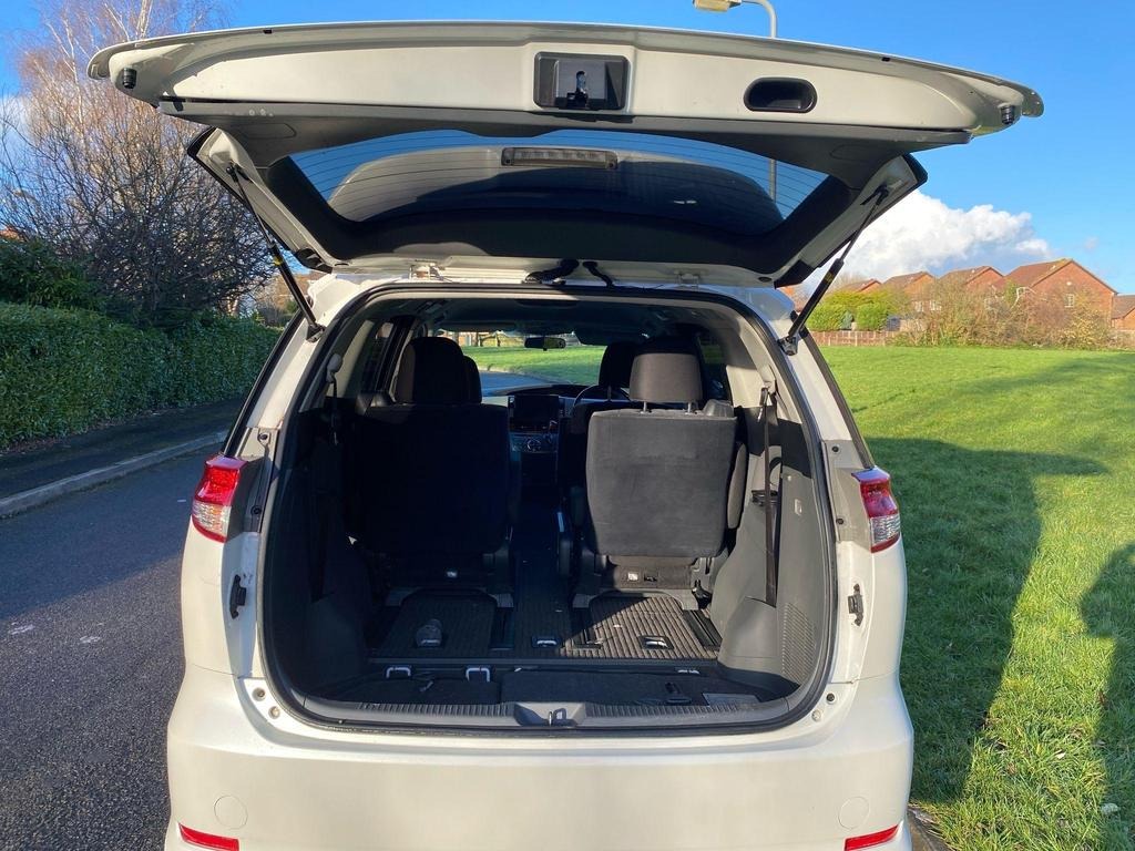 Used Toyota Estima 2024 for sale - 73822121: Photo 11